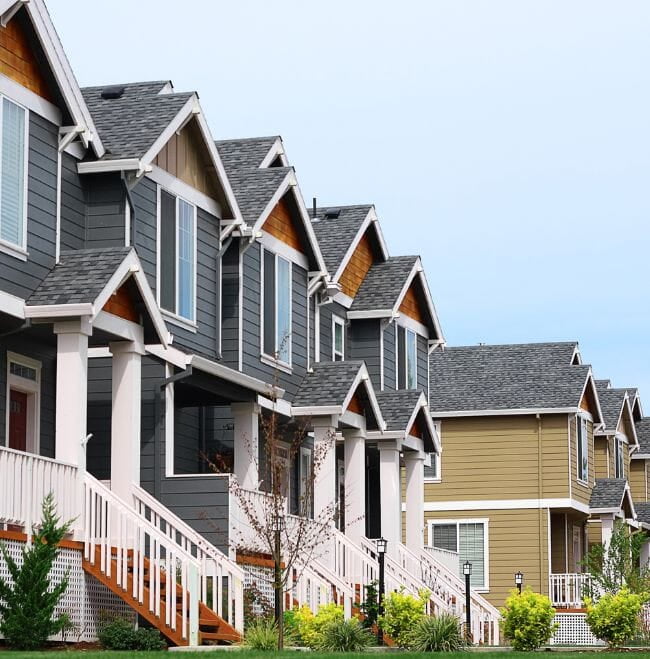 Dive into Canada's Commercial Real Estate Landscape